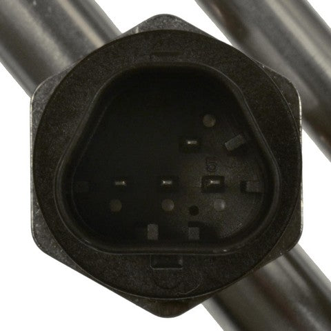 Standard Ignition Fuel Feed Line P/N:IPL3 Fits: Ford F-250 Super Duty 19-17, Ford F-350 Super Duty 19-17, Ford F-450 Super Duty 19-17, Ford F-550 Super Duty 19-17 - Image 4