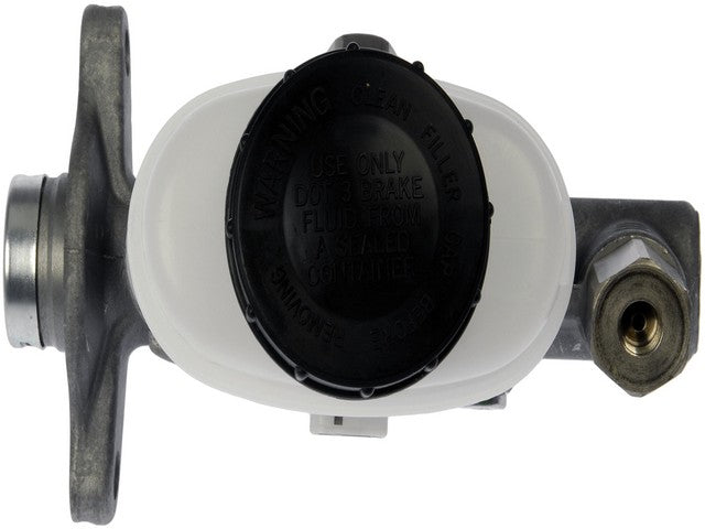 Dorman - First Stop Brake Master Cylinder P/N:M390001 Fits: Nissan Nx 93-91, Nissan Sentra 94-91, Nissan Tsuru 12-94 - Image 4