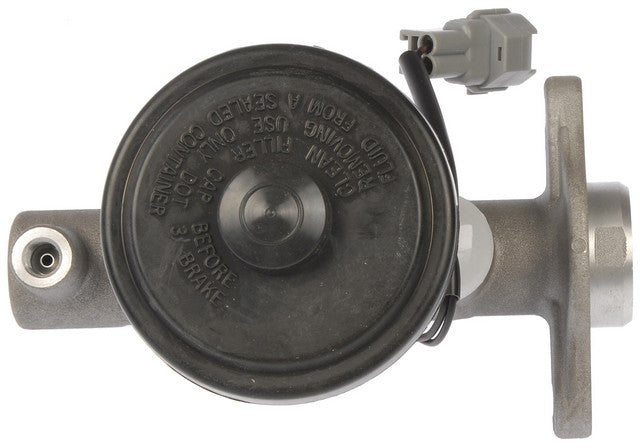 Dorman - First Stop Brake Master Cylinder P/N:M390287 Fits: Toyota Paseo 1996, Toyota Tercel 98-95 - Image 3