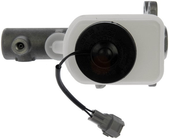 Dorman - First Stop Brake Master Cylinder P/N:M390365 Fits: Lexus Lx450 97-96, Toyota Land Cruiser 97-95 - Image 3