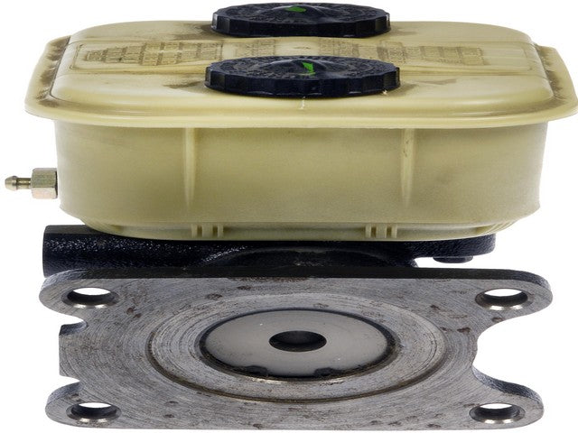 Dorman - First Stop Brake Master Cylinder P/N:M39462 Fits: Ford B-600 82-80, Ford B-700 82-80, Ford F-600 83-80, Ford F-700 83-80, Ford F-7000 1983, Ford F-800 1983, Ford F-8000 1983 - Image 1