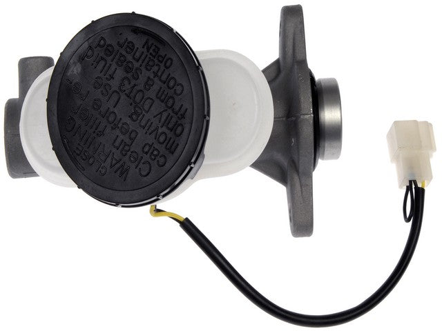 Dorman - First Stop Brake Master Cylinder P/N:M39786 Fits: Isuzu Amigo 93-89, Isuzu Pickup 95-88 - Image 4