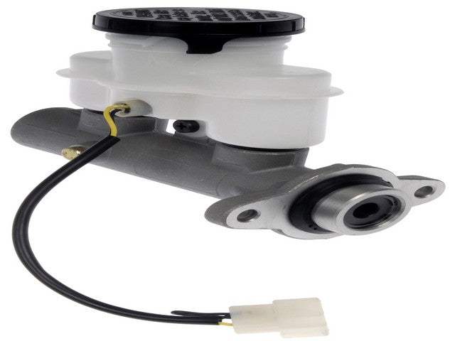 Dorman - First Stop Brake Master Cylinder P/N:M39786 Fits: Isuzu Amigo 93-89, Isuzu Pickup 95-88 - Image 2