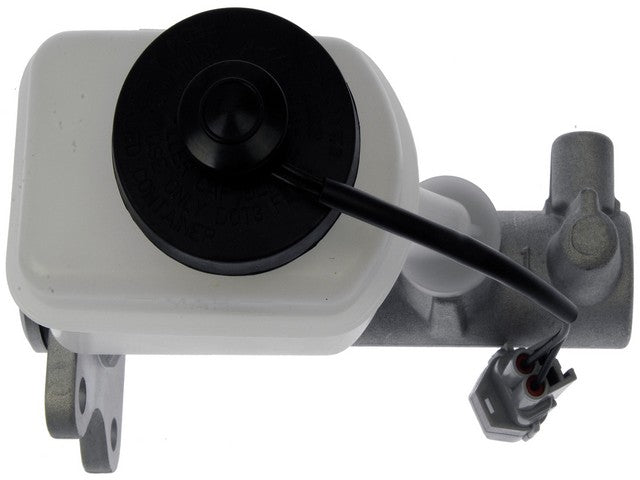 Dorman - First Stop Brake Master Cylinder P/N:M39999 Fits: Toyota Land Cruiser 92-90 - Image 4