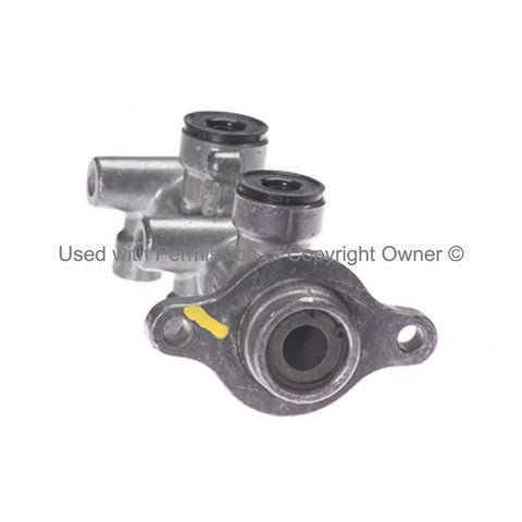 Quality-Built Brake Master Cylinder P/N:M52316 Fits: Subaru Dl 89-85, Subaru Gl 89-85, Subaru Gl-10 89-85, Subaru Loyale 94-90, Subaru Rx 89-85, Subaru Standard 87-85, Subaru Xt 91-85 - Image 1