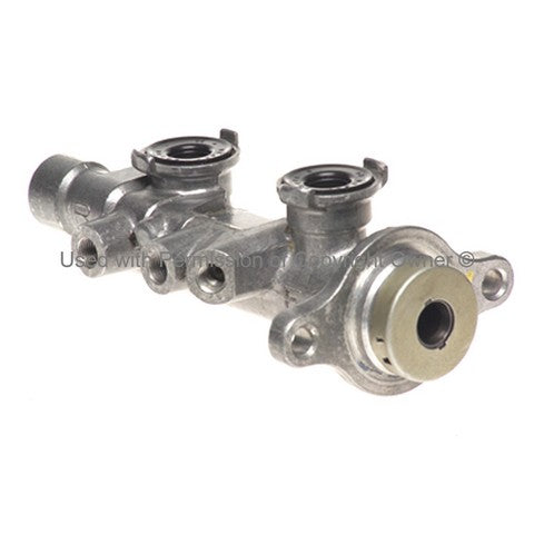 Quality-Built Brake Master Cylinder P/N:M52549 Fits: Nissan Pathfinder 1990 - Image 1