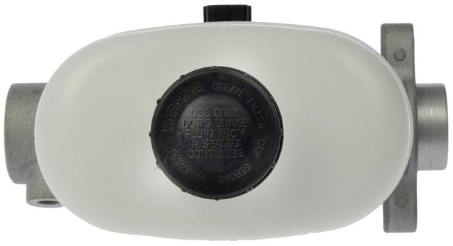 Dorman - First Stop Brake Master Cylinder P/N:M630039 Fits: Ford F-250 Super Duty 07-05, Ford F-350 Super Duty 07-05, Ford F-450 Super Duty 07-05, Ford F-550 Super Duty 07-05 - Image 2