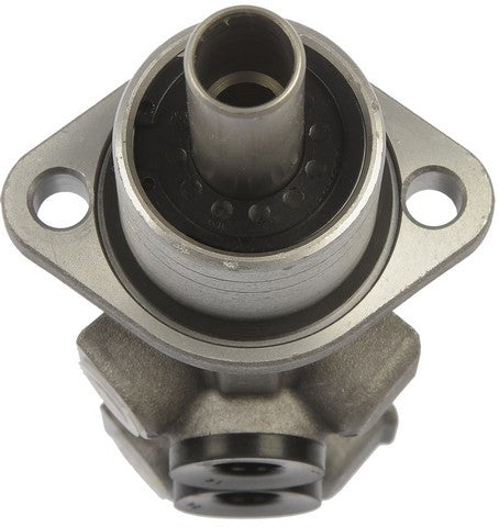 Dorman - First Stop Brake Master Cylinder P/N:M630424 Fits: Volkswagen Eurovan 1997, Volkswagen Eurovan 1999 - Image 4
