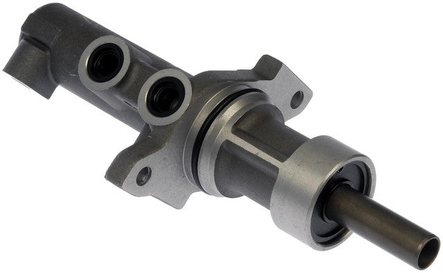 Dorman - First Stop Brake Master Cylinder P/N:M630516 Fits: Dodge Sprinter 2500 09-07, Dodge Sprinter 3500 09-07, Freightliner Sprinter 2500 09-02, Freightliner Sprinter 3500 09-02, Volkswagen Crafter Van 09-08 - Image 3