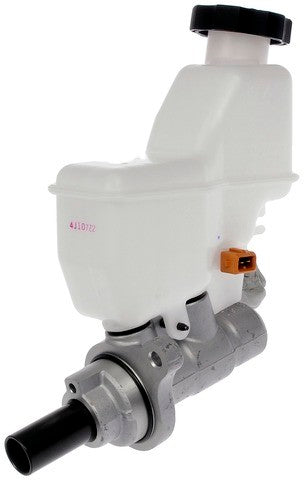 Dorman - First Stop Brake Master Cylinder P/N:M630940 Fits: Hyundai Sonata 19-15, Kia Optima 19-16 - Image 4