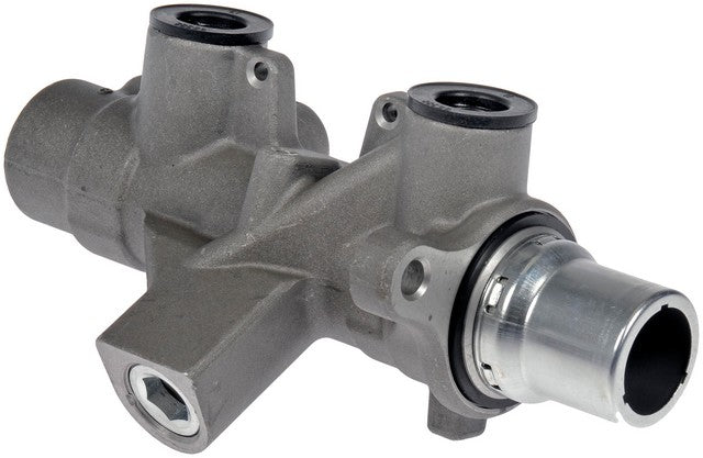 Dorman - First Stop Brake Master Cylinder P/N:M630952 Fits: Ford Expedition 20-19, Ford F-150 20-15, Ford Lobo 19-15, Lincoln Navigator 20-19 - Image 3
