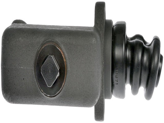 Dorman - First Stop Brake Master Cylinder P/N:M661 Fits: International S1723 83-80, International S1724 83-81, International S1754 83-82, International S1823 82-80, International S1824 1980, International S1853 83-81, International S1854 83-81 - Image 4