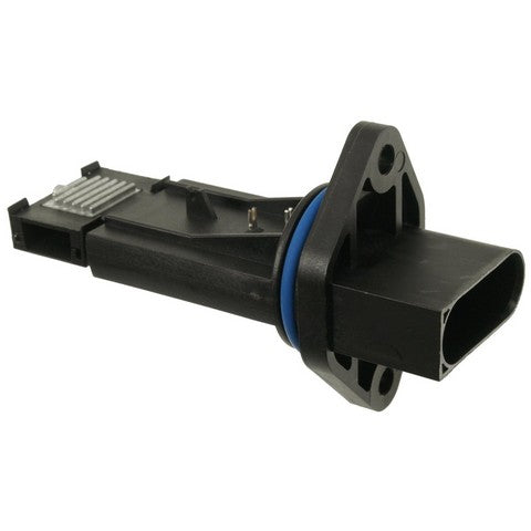 Standard Ignition Mass Air Flow Sensor P/N:MAK101 Fits: Volkswagen Beetle 05-01, Volkswagen Golf 06-03, Volkswagen Jetta 05-02, Volkswagen Jetta 2000, Volkswagen Passat 02-00 - Image 1