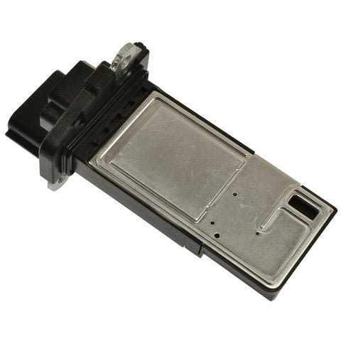 Standard Ignition Mass Air Flow Sensor P/N:MAS0450 Fits: Cadillac Xts, Chevrolet Colorado, Chevrolet Express 2500, Chevrolet Express 3500, Chevrolet Express Cargo, Chevrolet Impala, Chevrolet Silverado 2500 Hd, Chevrolet Silverado 3500 Hd, GMC Canyon - Image 2
