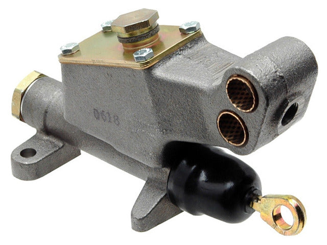 Raybestos Brakes Brake Master Cylinder P/N:MC17916 Fits: Chevrolet 1500, Chevrolet Bel Air, Chevrolet One-fifty Series, Chevrolet Sedan Delivery, Chevrolet Two-ten Series, Pontiac Catalina, Pontiac Chieftain, Pontiac Star Chief - Image 1