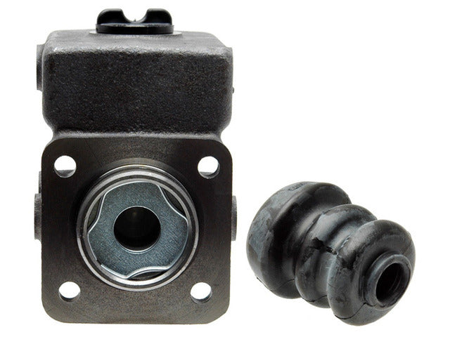 Raybestos Brakes Brake Master Cylinder P/N:MC2842 Fits: International 1824, International 1854, International 1924 S, International 1954, International Co190, International Co200, International M1200, International S1823, International S1824 - Image 4