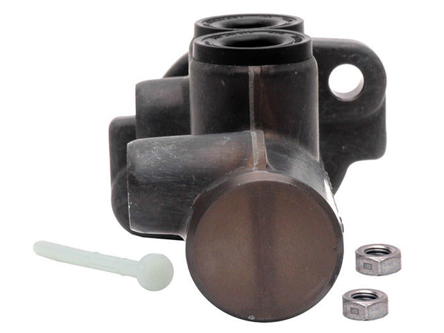Raybestos Brakes Brake Master Cylinder P/N:MC390500 Fits: Audi A3, Audi S3, Audi Tt, Audi Tt Quattro, Seat Leon, Seat Toledo, Volkswagen Beetle, Volkswagen Golf, Volkswagen Golf City, Volkswagen Jetta - Image 4