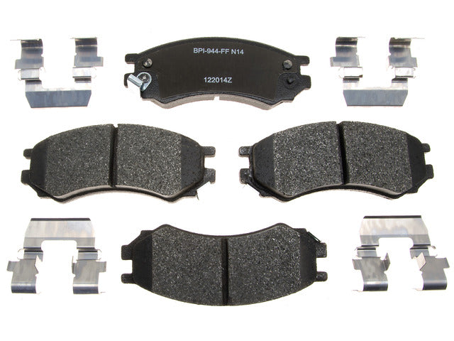 Raybestos Brakes Disc Brake Pad Set P/N:MGD507MH Fits: Saturn Sc 92-91, Saturn Sc1 02-93, Saturn Sc2 02-93, Saturn Sl 02-91, Saturn Sl1 02-91, Saturn Sl2 02-91, Saturn Sw1 99-93, Saturn Sw2 01-93 - Image 1