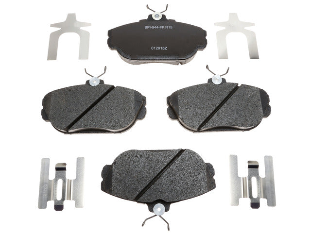 Raybestos Brakes Disc Brake Pad Set P/N:MGD601MH Fits: Ford Taurus 02-94, Ford Windstar 98-95, Lincoln Continental 94-93, Mercury Sable 00-94 - Image 1