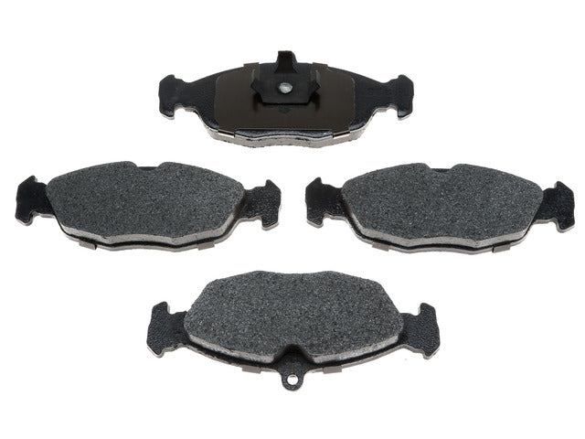 Raybestos Brakes Disc Brake Pad Set P/N:MGD688M Fits: Aston Martin Db7, Daewoo Lanos, Jaguar Vanden Plas, Jaguar Xj12, Jaguar Xj6, Jaguar Xj8, Jaguar Xjr, Jaguar Xjrs, Jaguar Xjs, Jaguar Xk8 - Image 1