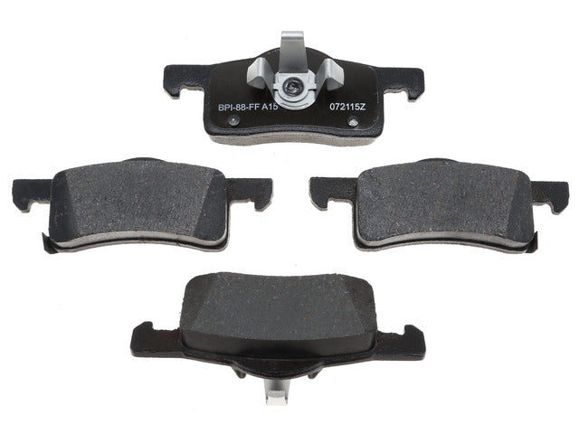 Raybestos Brakes Disc Brake Pad Set P/N:MGD935C Fits: Ford Expedition 06-03, Lincoln Navigator 06-03 - Image 1