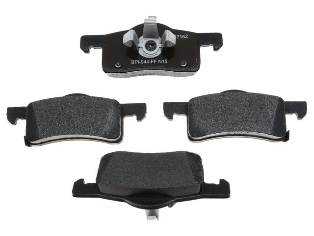 Raybestos Brakes Disc Brake Pad Set P/N:MGD935M Fits: Ford Expedition 06-03, Lincoln Navigator 06-03 - Image 1