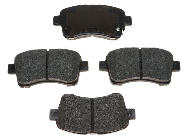 Raybestos Brakes Disc Brake Pad Set P/N:MGD937M Fits: Suzuki Aerio 05-02 - Image 1