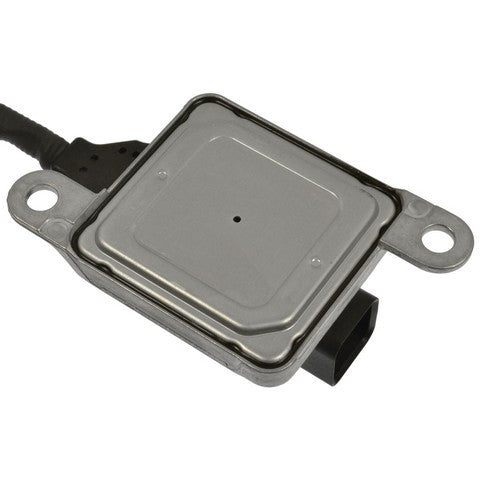 Standard Ignition Nitrogen Oxide (NOx) Sensor P/N:NOX022 Fits: Chevrolet Express 2500, Chevrolet Express 3500, Chevrolet Express 4500, Chevrolet Silverado 2500 Hd, Chevrolet Silverado 3500 Hd, GMC Savana 2500, GMC Savana 3500, GMC Savana 4500 - Image 2