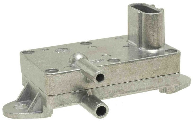 NTK Exhaust Gas Recirculation (EGR) Pressure Sensor P/N:EA0010 Fits: Ford Crown Victoria 97-96, Lincoln Continental 97-95 - Image 1