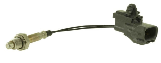 NTK Exhaust Gas Recirculation (EGR) Valve Temperature Sensor P/N:EA0059 Fits: Lexus Es300, Toyota Avalon, Toyota Camry, Toyota Celica, Toyota Corolla, Toyota Mr2, Toyota Solara - Image 1