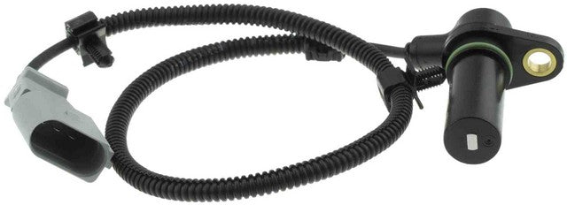 NTK Engine Crankshaft Position Sensor P/N:EH0038 Fits: Audi S3 03-01, Volkswagen Beetle 06-05, Volkswagen Clasico 13-11, Volkswagen Eurovan 09-06, Volkswagen Golf 06-05, Volkswagen Jetta 10-07 - Image 2