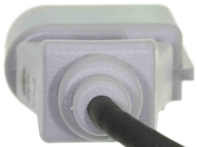NTK Engine Crankshaft Position Sensor P/N:EH0038 Fits: Audi S3 03-01, Volkswagen Beetle 06-05, Volkswagen Clasico 13-11, Volkswagen Eurovan 09-06, Volkswagen Golf 06-05, Volkswagen Jetta 10-07 - Image 3