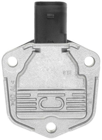 NTK Engine Oil Level Sensor P/N:EM0013 Fits: Porsche Cayenne 06-03, Porsche Cayenne 10-08, Seat Leon 11-07, Volkswagen Golf 13-10, Volkswagen Jetta 13-09, Volkswagen Passat Cc 12-09 - Image 3