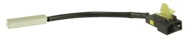 NTK HVAC Heater Core Temperature Sensor P/N:HJ0026 Fits: Hyundai Azera 08-06, Hyundai Santa Fe 09-07, Hyundai Sonata 10-05, Hyundai Veracruz 12-07 - Image 1
