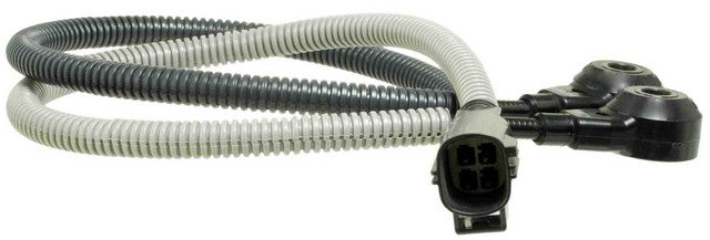 NTK Ignition Knock (Detonation) Sensor P/N:ID0207 Fits: Volvo S60 2001, Volvo V70 2001, Volvo Xc90 11-05 - Image 1
