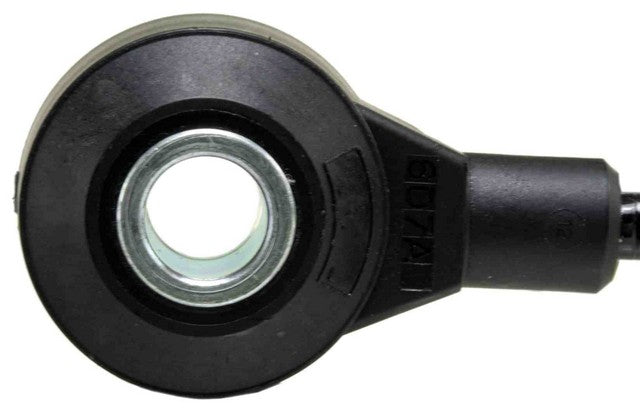 NTK Ignition Knock (Detonation) Sensor P/N:ID0313 Fits: Ford F-250 Super Duty 10-07, Ford F-350 Super Duty 10-07, Ford F-450 Super Duty 15-07, Ford F-53 Motorhome Chassis 2011, Ford F-550 Super Duty 15-07 - Image 2