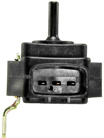 NTK Manifold Absolute Pressure Sensor P/N:MA0134 Fits: Infiniti Qx4 1997, Nissan Pathfinder 97-96, Nissan Pickup 97-96 - Image 1