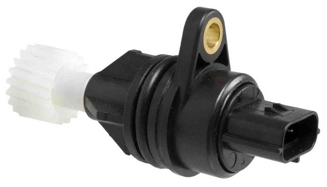 NTK Vehicle Speed Sensor P/N:VB0150 Fits: Chevrolet Tracker 03-99, Suzuki Grand Vitara 2001, Suzuki Vitara 01-99, Suzuki Xl-7 03-02 - Image 1