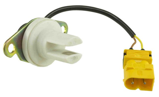 NTK Vehicle Speed Sensor P/N:VB0236 Fits: BMW 525i 90-89, BMW 535i 90-88, BMW 735i 90-87, BMW 750il 90-88 - Image 1