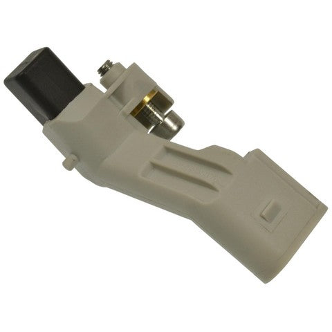 Standard Ignition Engine Crankshaft Position Sensor P/N:PC705 Fits: Seat Altea, Volkswagen Bora, Volkswagen Crafter Van, Volkswagen Crossfox, Volkswagen Gol, Volkswagen Jetta, Volkswagen Polo, Volkswagen Sportvan, Volkswagen Vento - Image 1