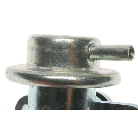 Standard Ignition Fuel Injection Pressure Regulator P/N:PR186 Fits: Dodge Colt 94-92, Eagle Summit 96-93, Mitsubishi Expo 95-93, Mitsubishi Expo Lrv 94-92, Mitsubishi Galant 97-93, Plymouth Colt 94-92 - Image 2