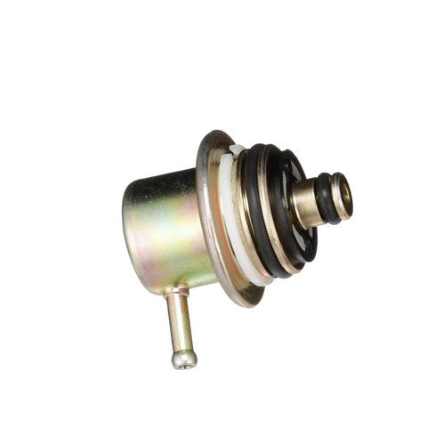 Standard Ignition Fuel Injection Pressure Regulator P/N:PR190 Fits: Buick Park Avenue, Buick Regal, Buick Riviera, Chevrolet Impala, Chevrolet Lumina, Chevrolet Monte Carlo, Oldsmobile 88, Oldsmobile 98, Oldsmobile Intrigue - Image 1