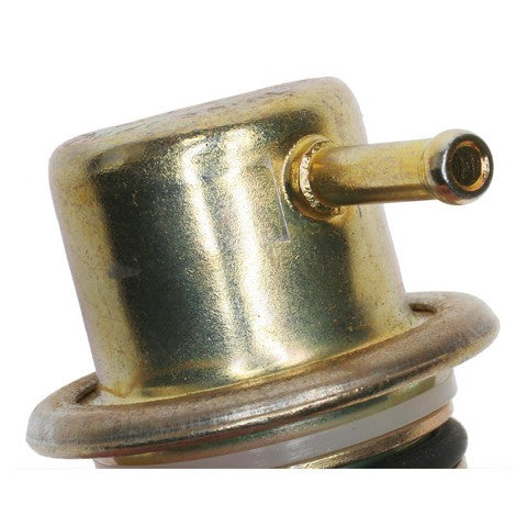 Standard Ignition Fuel Injection Pressure Regulator P/N:PR215 Fits: Cadillac Catera 01-97, Saab 900 98-94, Saab 9000 97-95, Saab 9-3 03-99, Saab 9-5 09-99, Saturn L300 05-01, Saturn Ls2 2000, Saturn Lw2 2000, Saturn Lw300 03-01 - Image 3