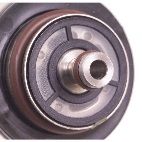 Standard Ignition Fuel Injection Pressure Regulator P/N:PR313 Fits: Daewoo Leganza 02-99, Daewoo Nubira 02-99, Isuzu Amigo 00-98, Isuzu Rodeo 03-98, Isuzu Rodeo Sport 03-01 - Image 2