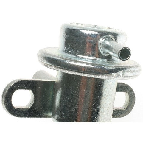 Standard Ignition Fuel Injection Pressure Regulator P/N:PR33 Fits: Toyota Van 87-84 - Image 2