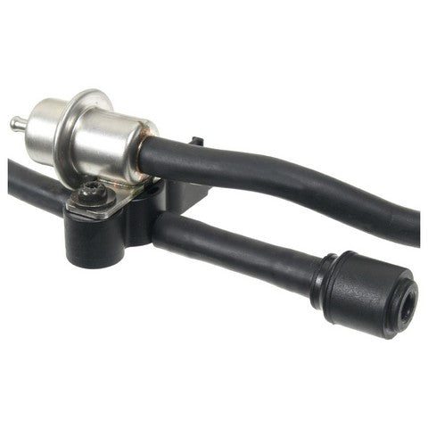 Standard Ignition Fuel Injection Pressure Regulator P/N:PR425 Fits: Volvo 850 97-96 - Image 2