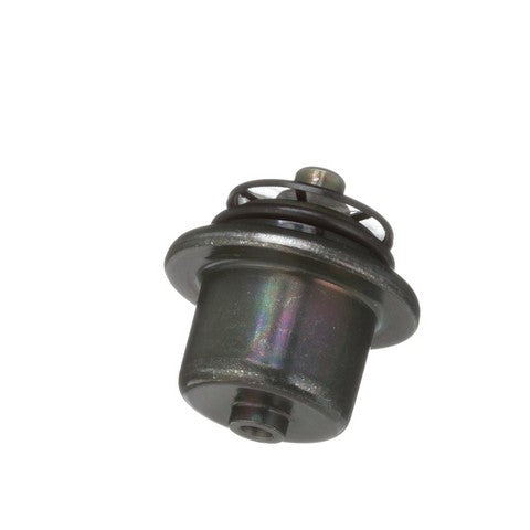 Standard Ignition Fuel Injection Pressure Regulator P/N:PR484 Fits: Chevrolet Astro 95-92, Chevrolet Blazer 1995, Chevrolet S10 1995, Chevrolet S10 Blazer 94-92, GMC Jimmy 95-92, GMC Safari 94-92, GMC Sonoma 95-92, Oldsmobile Bravada 94-92 - Image 2