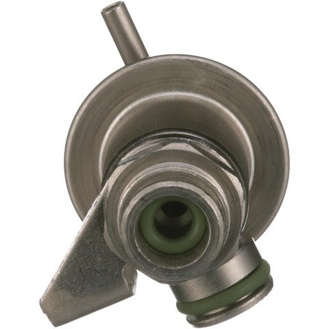 Standard Ignition Fuel Injection Pressure Regulator P/N:PR556 Fits: Chevrolet Camaro 97-94, Chevrolet Caprice 96-94, Chevrolet Impala 96-94, Pontiac Firebird 97-94 - Image 4