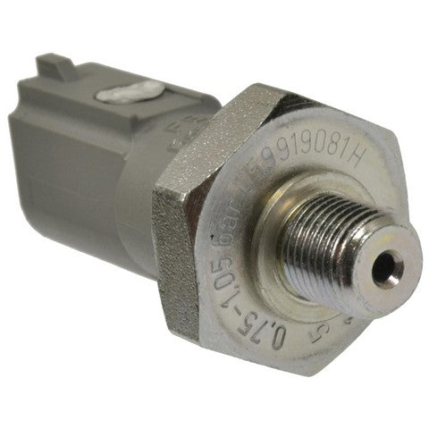 Standard Ignition Engine Oil Pressure Switch P/N:PS667 Fits: Audi A6 Quattro 17-11, Audi A7 Quattro 17-12, Audi A8 Quattro 17-12, Audi Q5 17-14, Audi Q7 15-08, Audi Sq5 2014, Volkswagen Touareg 16-15 - Image 2