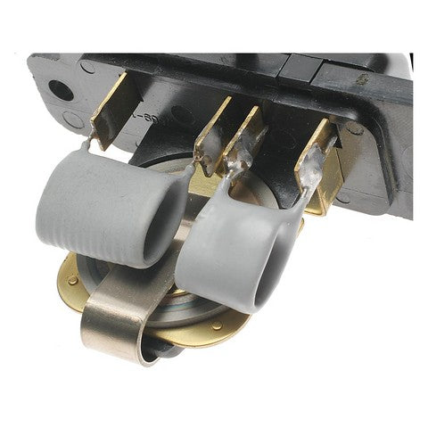 Standard Ignition HVAC Blower Motor Resistor P/N:RU-295 Fits: Toyota Previa 97-91 - Image 2